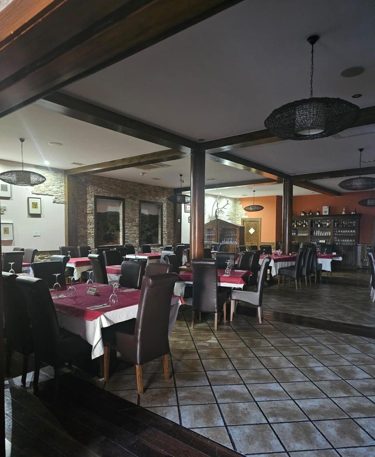 Hotel Restaurante El Patas Corral de Almaguer Екстер'єр фото